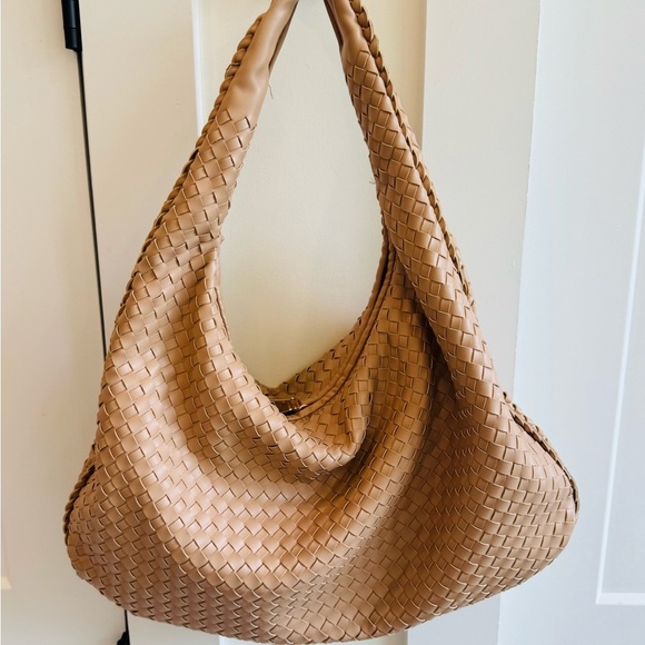 Urban Expressions Handbags - Urban Expressions Vegan Leather Adele Woven Hobo Bag​